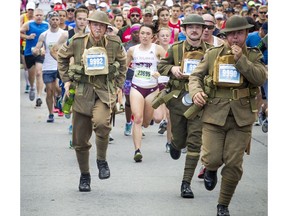 The 10th anniversary of the 2017 Canada Army Run took place Sunday, September 17, 2017 with 5K, 10K and half marathon races. Racers taking part in the Vimy Challenge dressed in historic military uniforms.