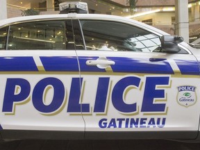 Police investigate stabbing outside a bar in Gatineau.