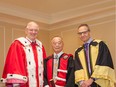 Dr. Ruey Yu (middle) with University of Ottawa president Jacques Frémont (L) and Steve Perry, dean of the Faculty of Science.