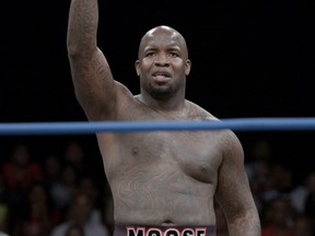 Quinn Ojinnaka, known as Moose in Impact Wrestling, ist 6-foot-5, 295 lbs.