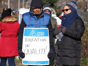 Teachers on strike at La Cité Collegiale in Ottawa, November 10, 2017.