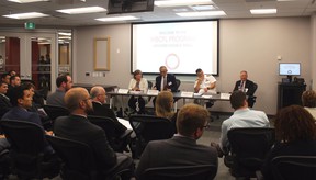 Executives from government and industry meet Telfer School of Management students to talk about leading through complexity in the project and procurement environment. From left, Joanna Ankersmit, executive director, Contaminated Sites Program, Northern Affairs Organization, Indigenous and Northern Affairs Canada; retired brigadier-general David Jurkowski, vice-president, Government and Industry Relations, Marshall Aerospace and Defence; Vice-Admiral Ron Lloyd, commander of the Royal Canadian Navy; Geoff Simpson, director general, Major Project Delivery, Department of National Defence.