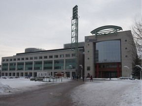 Citing 'extreme' weather, Ottawa 2017 organizers have moved New Years Eve events into City Hall.