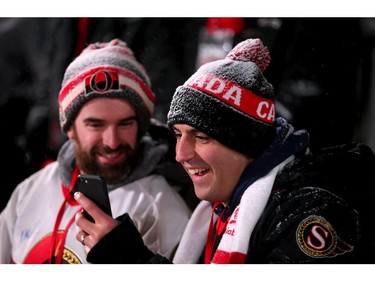 In front of Parliament Hill, the NHL 100 Classic, featuring Ottawa Senators alumni players from 25 years, thrilled the fans in Ottawa Friday (Dec. 15, 2017) night. Julie Oliver/Postmedia