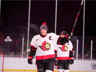 Daniel Alfredsson got the crowd roaring when his name was announced. In front of Parliament Hill, the NHL 100 Classic, featuring Ottawa Senators alumni players from 25 years, thrilled the fans in Ottawa Friday (Dec. 15, 2017) night. Julie Oliver/Postmedia