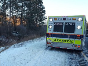 Twitter post ...
15:12 417E -  Boundary:  Car vs tree.  F20s possibly ejected.  Suffered multi-system trauma including fractured leg.  Stabilized by Paramedics during transport to Trauma Centre.  Serious but stable condition.  @OPP_ER investigating.  #Ottnews #OttTraffic