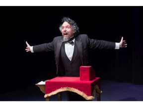 John D. Huston’s marks the 25th anniversary of his one-man production of A Christmas Carol with a run at the Gladstone that starts Sunday, Dec. 17.