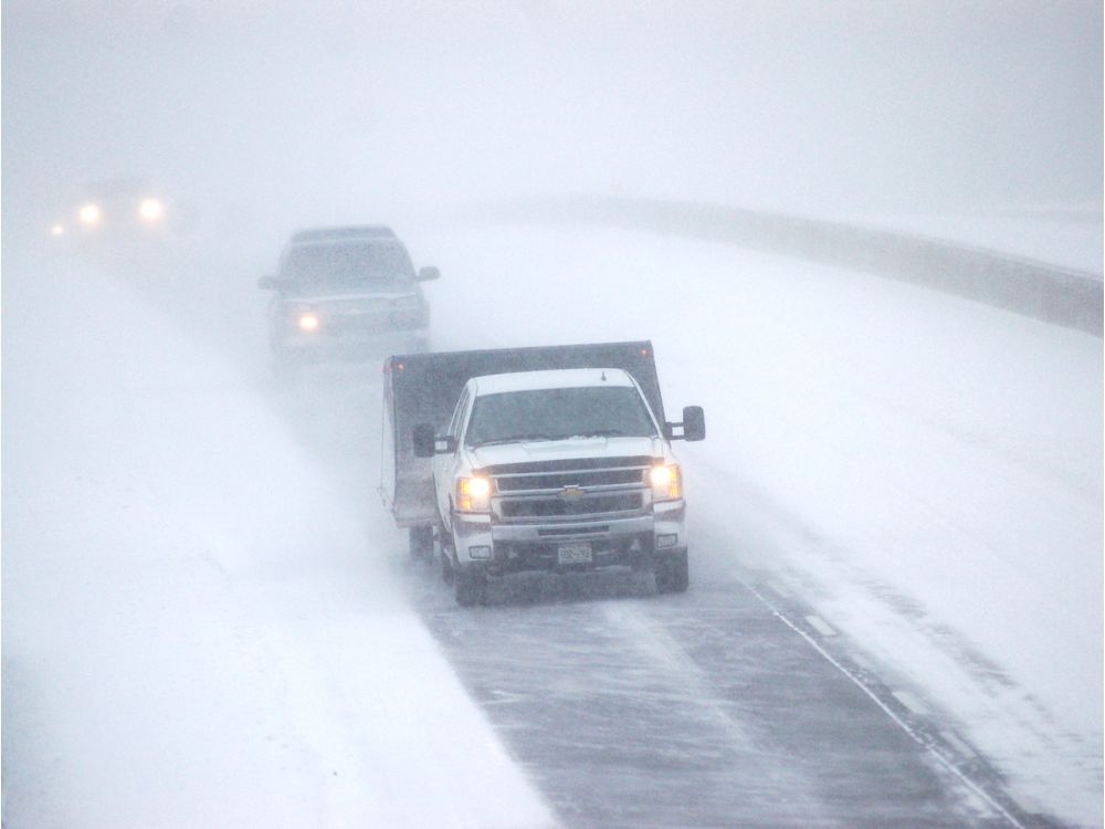 Environment Canada urges caution for motorists on Highway 401 corridor ...