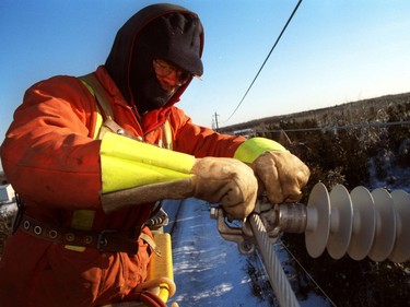 Ottawa 1998 Ice Storm - Hyrdro worker.