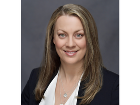 Julie Lupinacci obtained a Telfer Executive MBA.