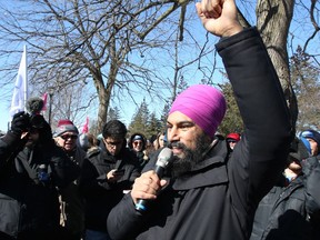 Jagmeet Singh, leader of the federal NDP party, rallies striking Carleton support workers on Tuesday.