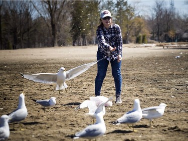 Warmer temperatures hit Ottawa Sunday April 22, 2018 and people were out and about enjoying the sunshine at Mooney's Bay Park.