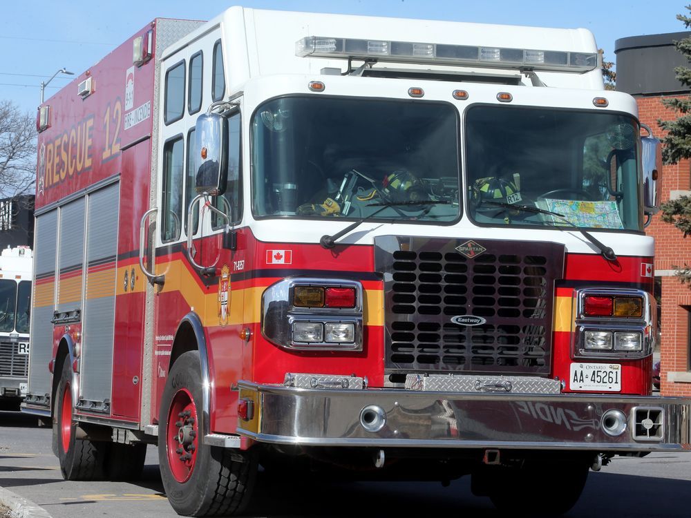 Three people displaced after dryer fire on Craig Henry Drive Ottawa