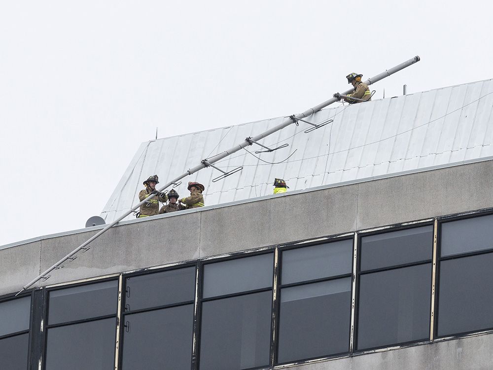 Freezing Rain In Ottawa Causes Traffic Delays, Power Outages | Ottawa ...