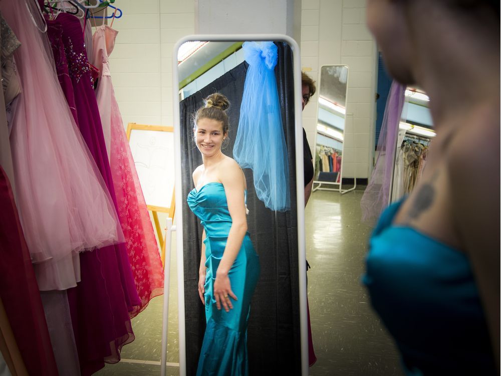 Fairy godmothers help teens say yes to the prom dress