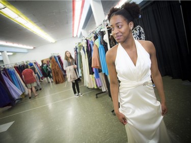 17-year-old Sarah Bilomba looked glamorous in multiple gowns she tried, making the final decision extra difficult.