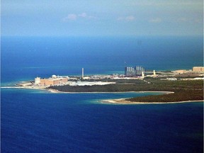 An aerial view of the Bruce Power nuclear generating station in Kincardine, Ont., on August 16, 2003. Members of the U.S. Congress from Michigan are urging Justin Trudeau not to allow burial of nuclear waste less than two kilometres from Lake Huron.