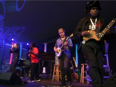 Béla Fleck and the Flecktones performed at Jazzfest Thursday (June 28, 2018) on the main stage outside Ottawa City Hall.  Julie Oliver/Postmedia