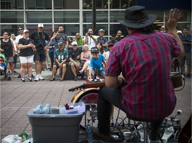 George Kamikawa entertained a Buskerfest crowd at the Art Department Stage.