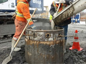 Pouring of concrete caissons north of the existing Hurdman Station.