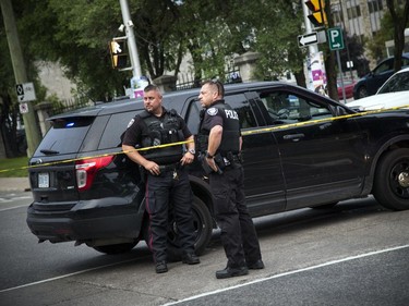 The NCC, Ottawa police and the Ministry of Natural Resources joined forces Thursday September 6, 2018 to tranquillize and remove a bear that was in Ottawa's downtown.