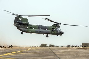 RCAF Chinook lifts off in Mali. Canadian Forces photo.