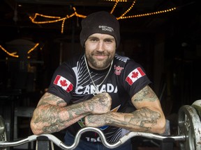 Ottawa arm wrestler Matt Smith will represent Canada at the world championships in Antalia, Turkey, in October.