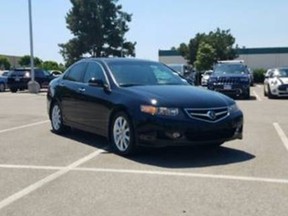 Searching for black Acura that hit Ottawa police officer and fled
the scene.
