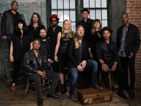 Tedeschi Trucks Band.