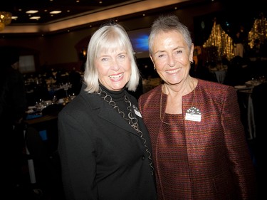Leslie Natynczyk (left) and Anne Mundy-Markell (right), a retired lawyer formerly with Gowling WLG.