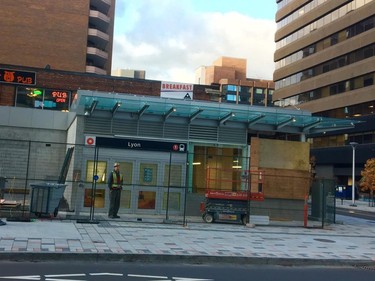 Street level above Lyon LRT Station