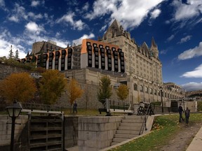 Architecture students Kaleigh Mackay and Carlee Wale's proposed Château Laurier addition, titled Syndicat.