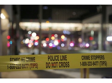 Police attend the scene of a shooting near the Rideau Centre in Ottawa on Sunday, December 23, 2018.   (Patrick Doyle)  ORG XMIT: 1224 rideau shooting 03