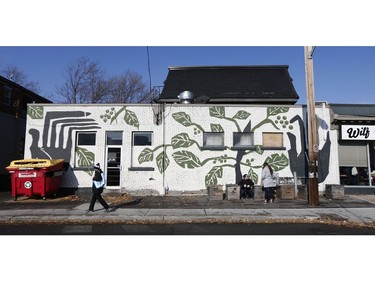 Murals in Ottawa Monday Nov 12, 2018. 510 Bank Street.   Tony Caldwell