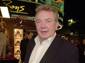 (FILES) In this file photo taken on March 14, 2000, British actor Albert Finney arrives to attend the premiere of his new film "Erin Brockovich" in Los Angeles. - Veteran British actor Albert Finney, who starred in films including "Murder on the Orient Express" and "Erin Brockovich", has died at the age of 82, a family spokesman said Friday, February 8, 2019.