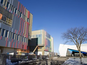 On the building’s modern exterior, three prominent, coloured fins — green, blue, and red — are symbolic of Ingenium’s three national institutions: the Canada Agriculture and Food Museum, the Canada Aviation and Space Museum, and the Canada Science and Technology Museum