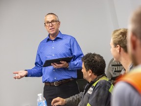 Nesbitt Training founder Mark Nesbitt provides a leadership coaching session.