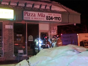 Fire at unoccupied Orléans pizza restaurant.