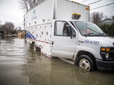 City of Gatineau vehicles were out in the area of Rue Saint-Louis Sunday morning.