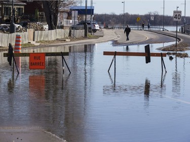 The intersection of rue Jacques-Cartier and Rue des Montgolfiéres in Gatineau, Quebec is closed due to flooding on April 22, 2019.