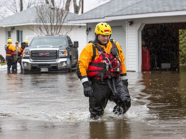 Ottawa Fire Rescue check for stranded residents along Bayview Dr in Constance Bay.