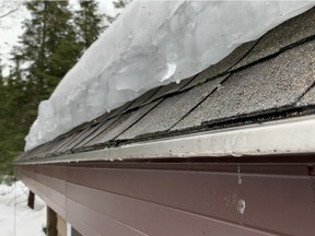 The Canadian-made Edge Cutter de-icing system uses a hidden cable and aluminum extrusion to evenly warm the entire eaves area.
