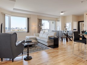 Spacious living areas and full-sized kitchens in Lépine’s luxury apartments are as large as those in most single-family homes.  Apartments range from 700 to 2000 sq. ft.