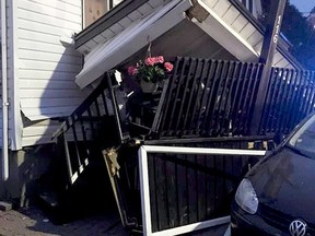 Car crashes into Brockville home.