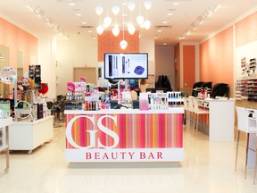 The Glamour Secrets Beauty Bar is a popular salon brand.