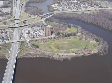 Highway 5 to Gatineau - Aerial view of the flooding in the National Capital region, April 29, 2019.