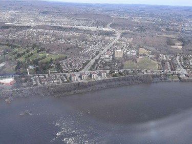 Remic Rapids - Aerial view of the flooding in the National Capital region, April 29, 2019.