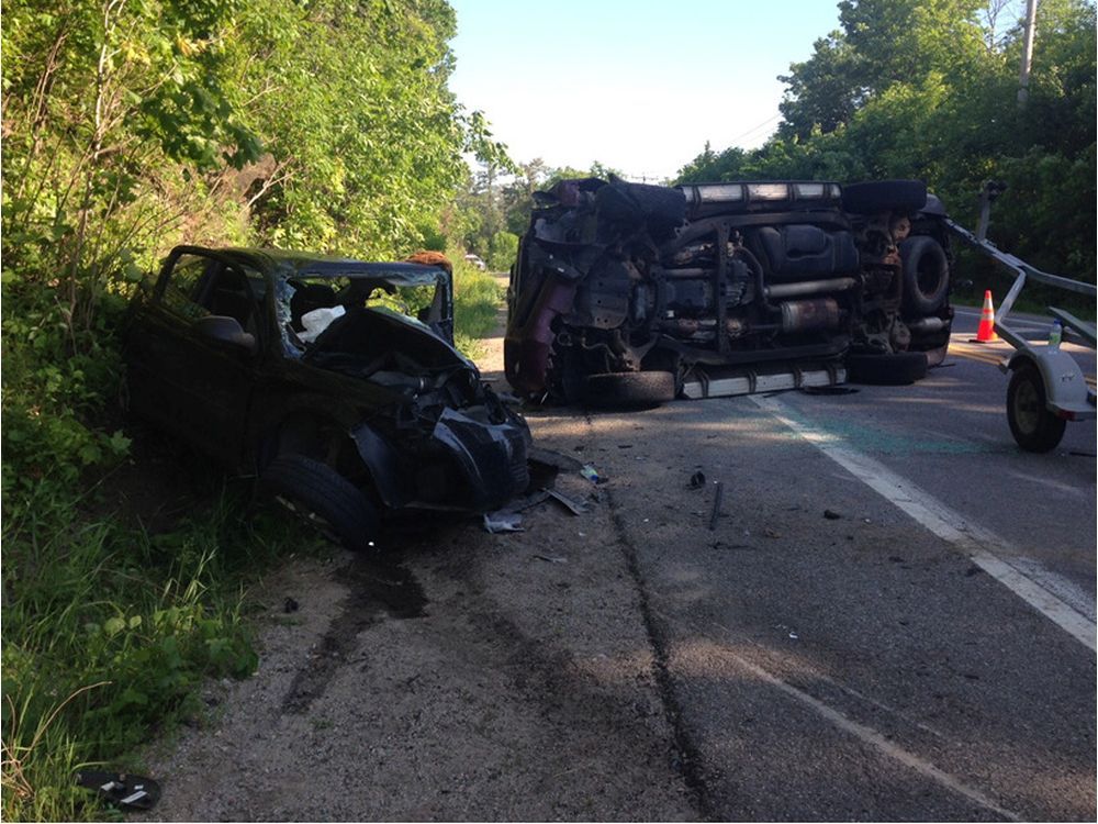 Three hurt in dramatic L'AngeGardien crash Ottawa Citizen