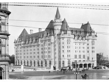 Photograph of Chateau Laurier Hotel, 1913, with corner of the Russell House Hotel at left. The Russell House was Ottawa's leading hotel until the Chateau was erected in 1912.