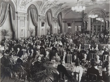 Banquet in recently opened ballroom in the new expansion of the Chateau Laurier Hotel, 1930. .